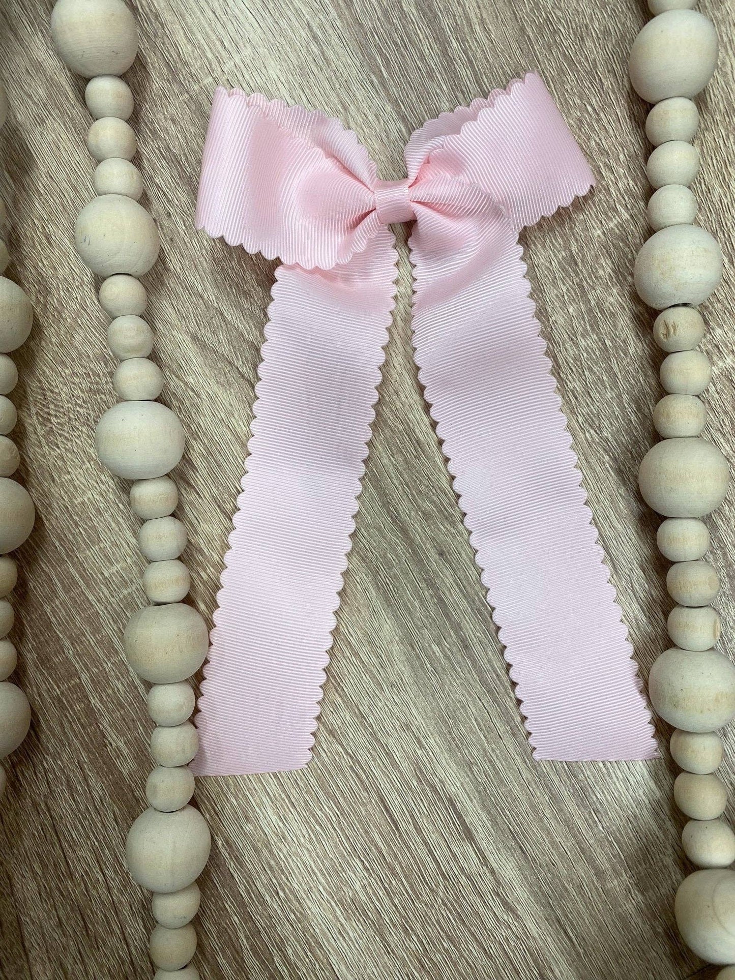 Scalloped Long Tail Bow with Alligator Clip