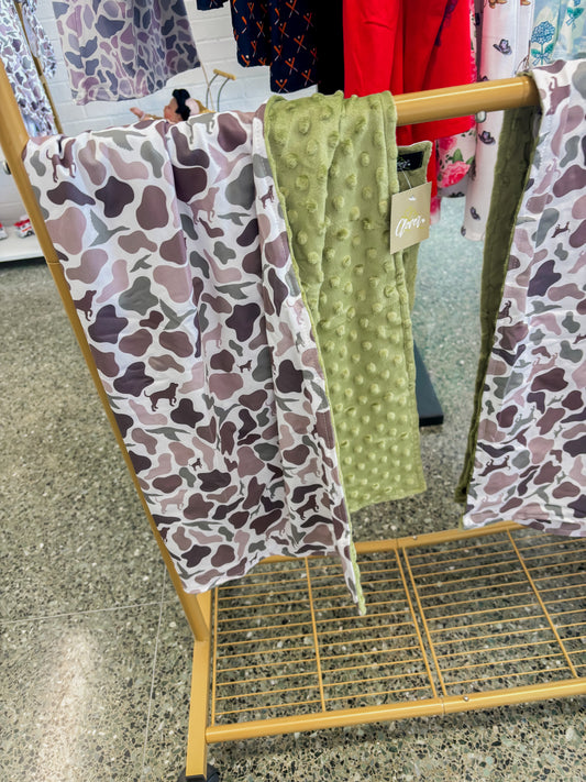 Camo blanket