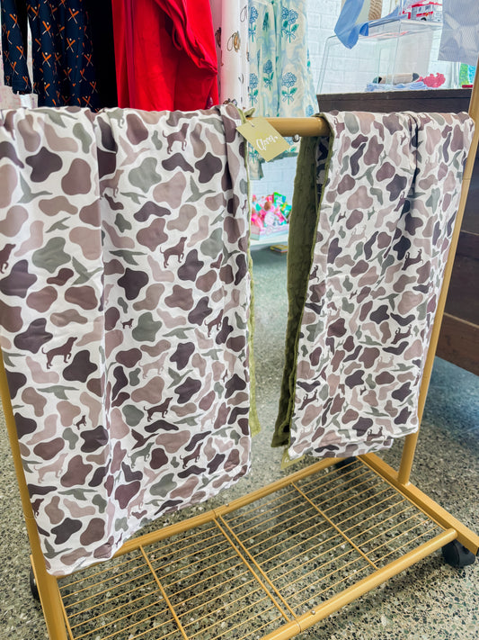 Camo blanket