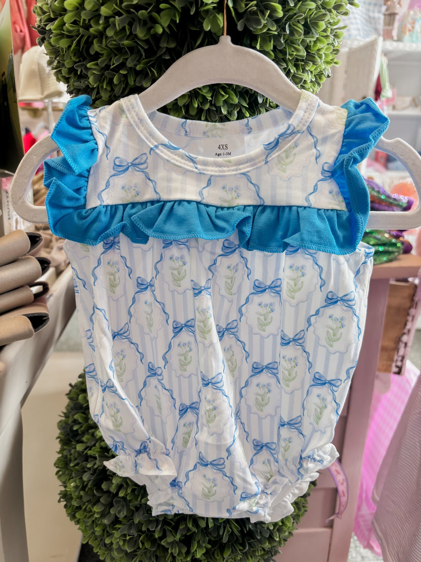 Bows & Happy Blues Bubble